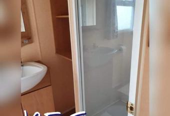 J & F caravan allows 18 year olds to book a room