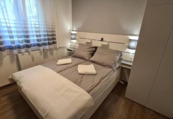 Kadarka apartman - Szeksz  rd has Balcony rooms