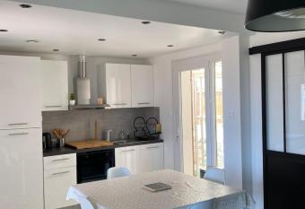 G  te     la sakalava     vue panoramique faron has Balcony rooms