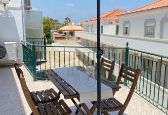 Apart Brodway Altura allows 18 year olds to book a room