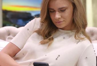 Design Apartment GRAND LUX 4 STAR MALIBU free WiFi & Jacuzzi & Salt wall & Parking has rooms with a private hot tub