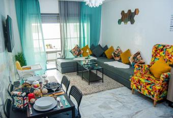 Studio Freinds La corniche Mohammedia has Balcony rooms