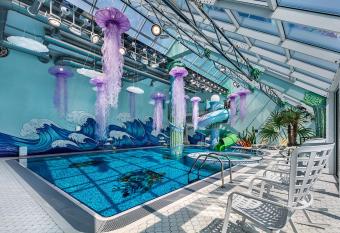 UnderSun Spa Hotel has Balcony rooms