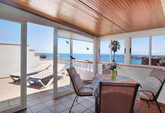 Apartamento vistas Bajamar has Balcony rooms