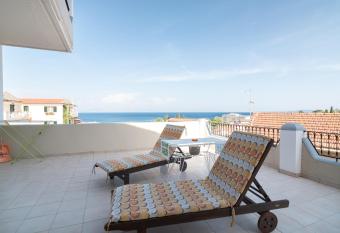 Avra Apartments has Balcony rooms