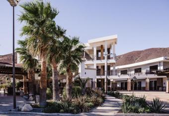 Limbo Hotel Boutique allows 18 year olds to book a room