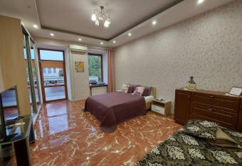 Lanzheronovskaya, 19 allows 18 year olds to book a room