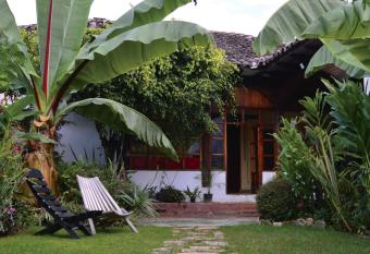 Casa Jard  n la Reserva Bed and Breakfast allows 18 year olds to book a room