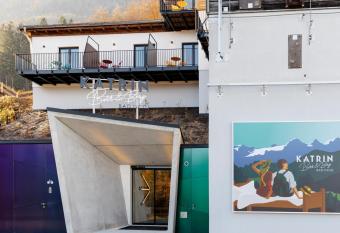 Bett & Berg Bad Ischl, Self Check-In allows 18 year olds to book a room