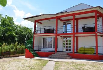 Casa Tin Ultracentral Costinesti has Balcony rooms