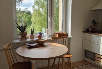   dus korter roheluses - A cozy apartment in a greenery - contactless check-in has Balcony rooms