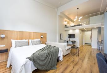 Foundry Hotel Apartments allows 18 year olds to book a room