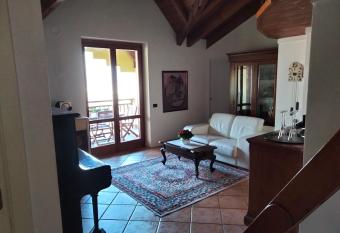 LA VECCHIA MASERA has Balcony rooms