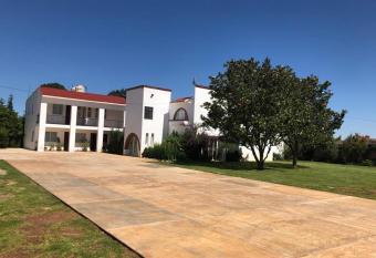 Hotel Sierra Bonita has Balcony rooms