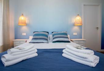 La Casona del Zoilo -Los Arenales- has Balcony rooms