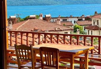 Koparan Apart Hotel has Balcony rooms