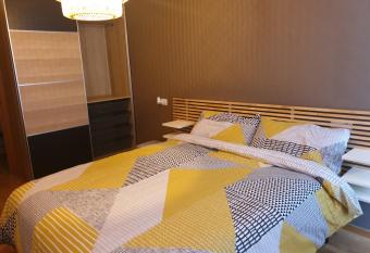 Alberto Astur Habitaciones privadas m  s cocina compartida allows 18 year olds to book a room