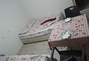   ahinler Pansiyon has Balcony rooms