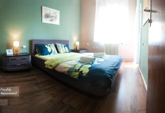 Universe Rooms & Apartments allows 18 year olds to book a room