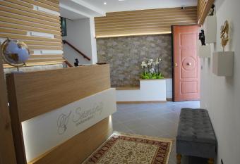 Serendipity B&B has Balcony rooms