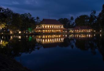 Taj Kumarakom Resort and Spa Kerala has Balcony rooms