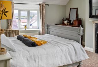 The Martlet Inn allows 18 year olds to book a room