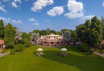 Sawai Madhopur Lodge - IHCL SeleQtions has Balcony rooms