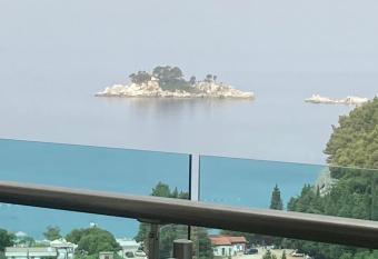 The View apartment has Balcony rooms