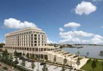 ATLANTIC Hotel Wilhelmshaven has Balcony rooms