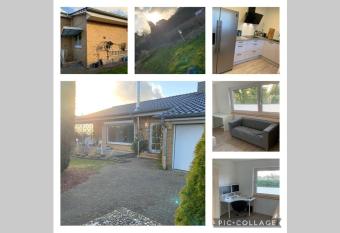 Near    Hamburg summer lounge    cozy sunny green has Balcony rooms