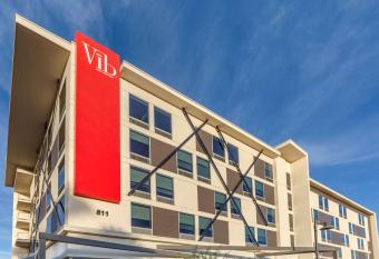 VEb Hotel by Best Western Phoenix-Tempe has Balcony rooms