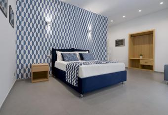 HSuites Luxury B&B has Balcony rooms