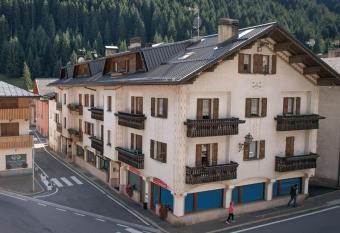 Casa Viola Lodge has Balcony rooms