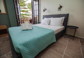 Sancho has Balcony rooms