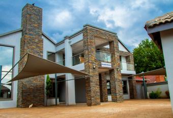 Kliprivier Guest House has Balcony rooms
