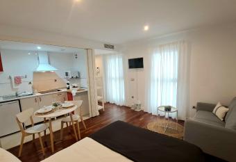 Alameda11 allows 18 year olds to book a room