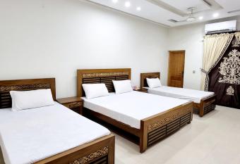 New Visit Inn Hotel has Balcony rooms