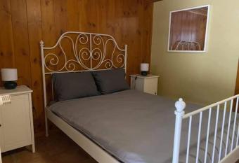 G  te Little Creek allows 18 year olds to book a room