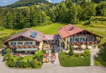 Alpenhotel Bergzauber has Balcony rooms