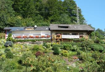 Hotel Garni Schilli has Balcony rooms