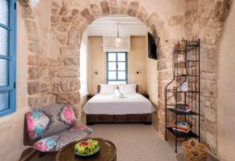 Arabesque House has Balcony rooms