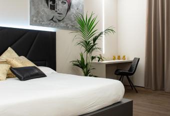 PALAZZO CIOTTI has Balcony rooms