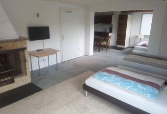 KaminStudio has Balcony rooms