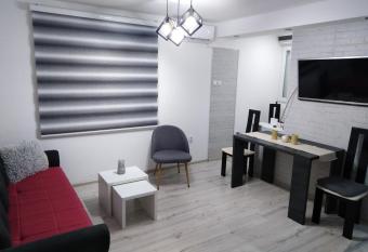 Tami has Balcony rooms