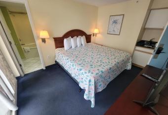 Ocean View Studio King Suite Boardwalk Resort Unit 540 Sleeps 2 has Balcony rooms