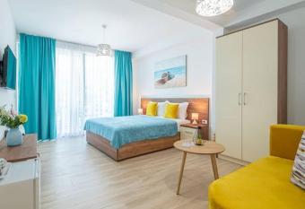 Passerella Apartments has Balcony rooms