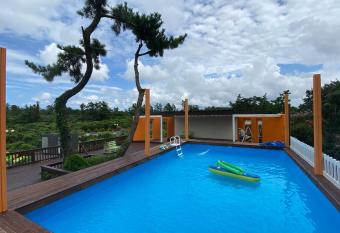 Gamgulhyanggi Healing Park allows 18 year olds to book a room