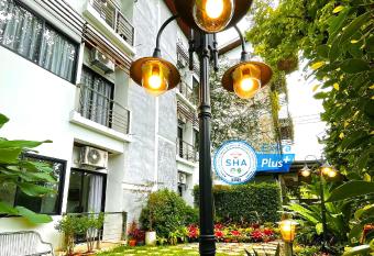 Ideo Phuket Hotel - SHA Extra Plus has Balcony rooms