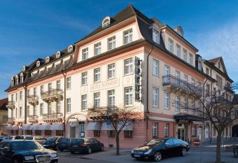 Hotel Schwert allows 18 year olds to book a room