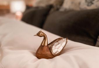 SPA NAMI     has rooms with a private hot tub